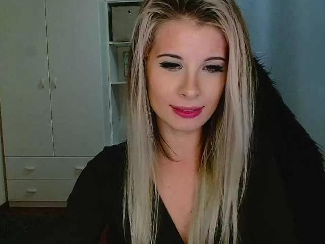 KristineNatural from BongaCams