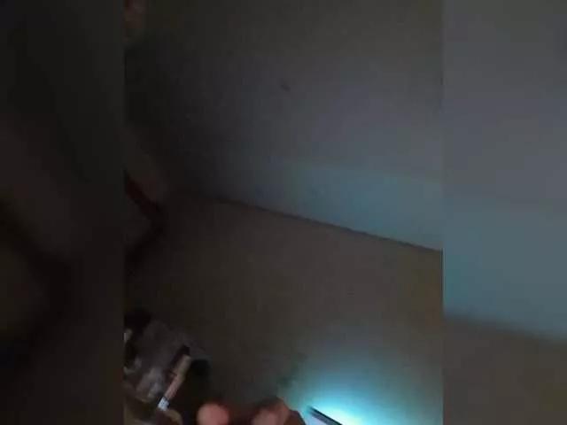 Laef1881 on BongaCams 