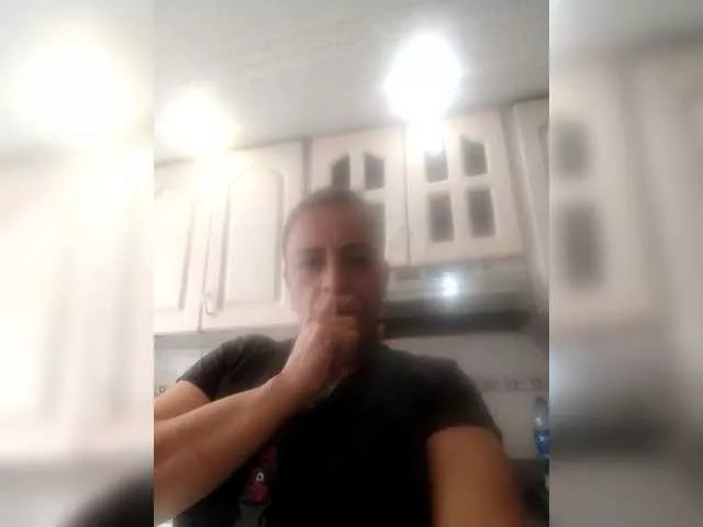 Offline latinaamorosa on BongaCams