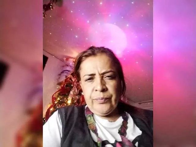 Offline latinaamorosa on BongaCams