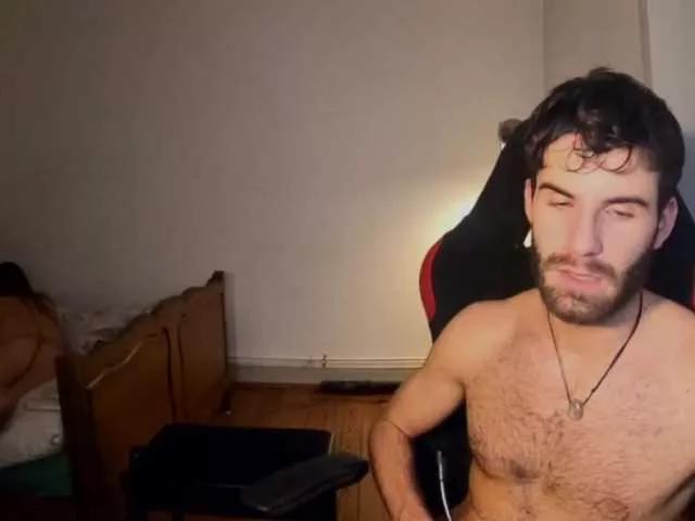 Latino-Slavic-Couple on BongaCams