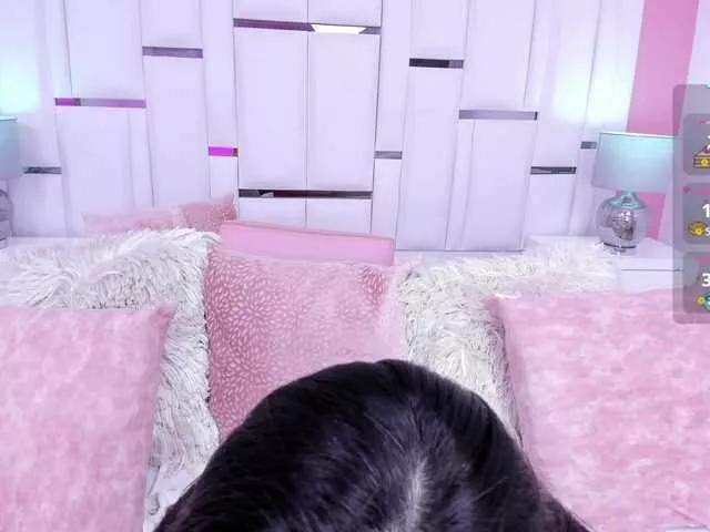 LennaBlair on BongaCams 
