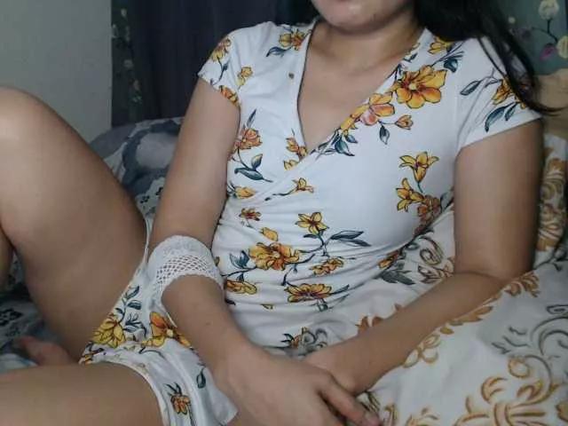 Offline lexianna818 on BongaCams