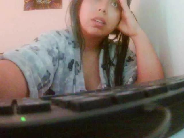 Offline lia-sex-leo on BongaCams