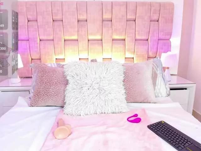 Hot LiaCherry from BongaCams LiaCherry from BongaCams