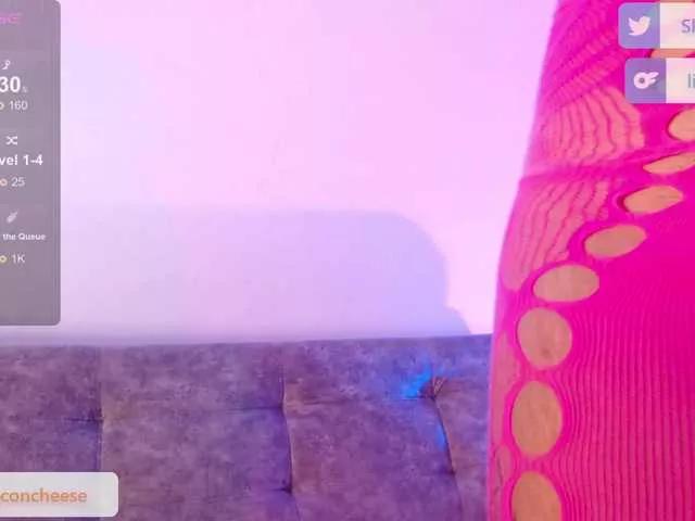 Lilbacon on BongaCams 