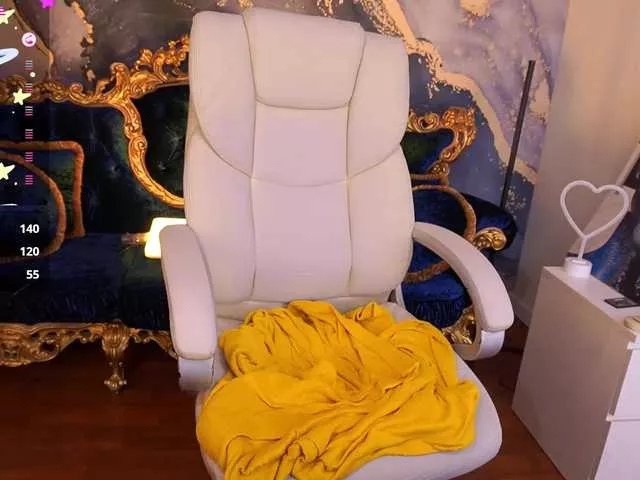 Offline LilElfie on BongaCams