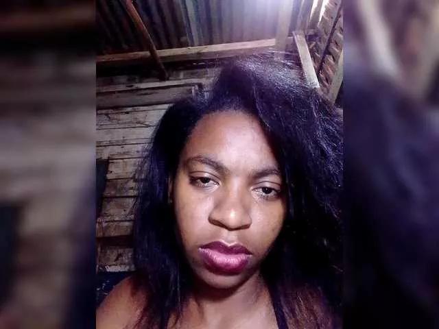 Lillteblackgirl on BongaCams 