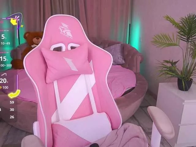 Offline LiluReds on BongaCams