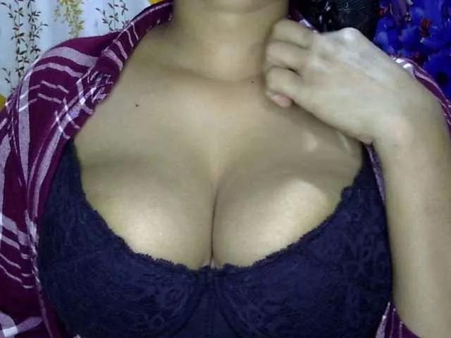 Masturbate to BongaCams's Lima11 lima11 from BongaCams