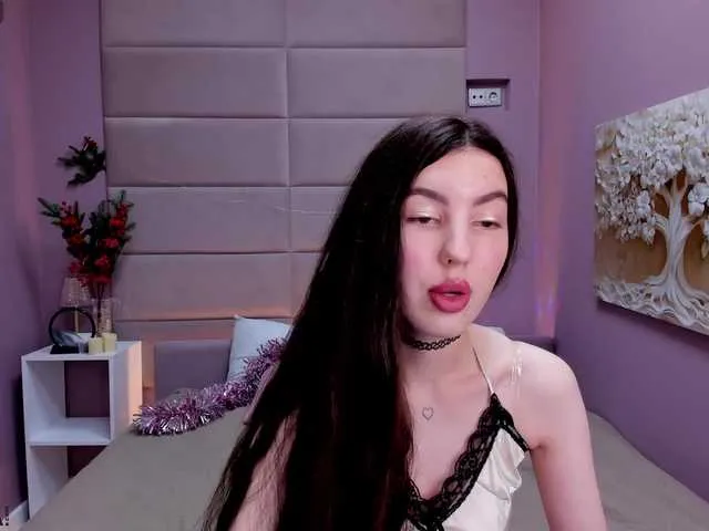 Offline LiraRevery on BongaCams