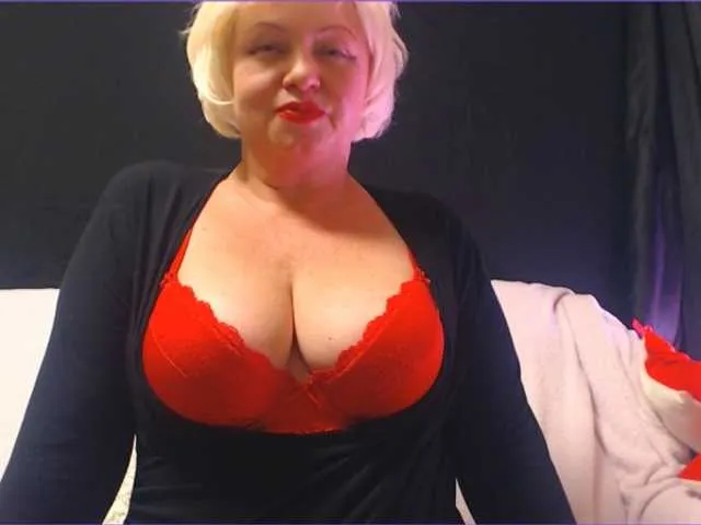LisaViktoria on BongaCams