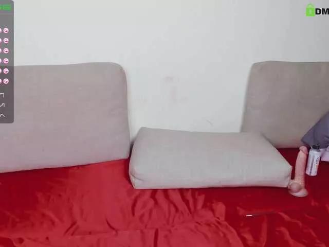 LolaCandy on BongaCams 