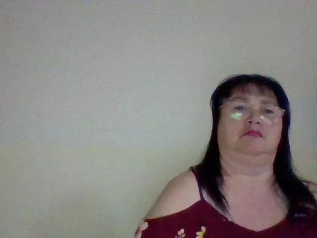 lora805608 on BongaCams