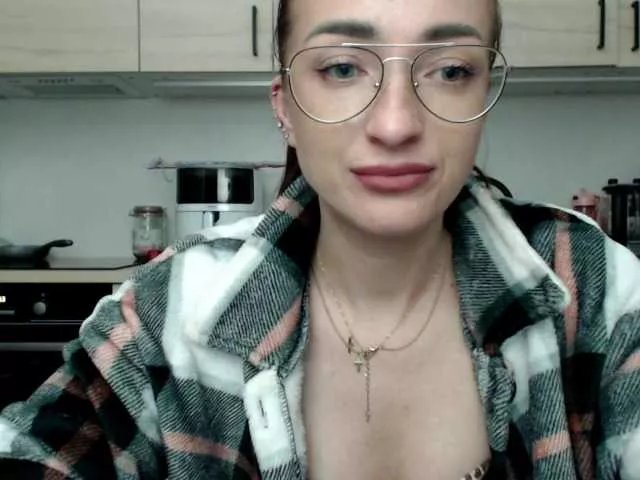 Offline LorennePlay on BongaCams