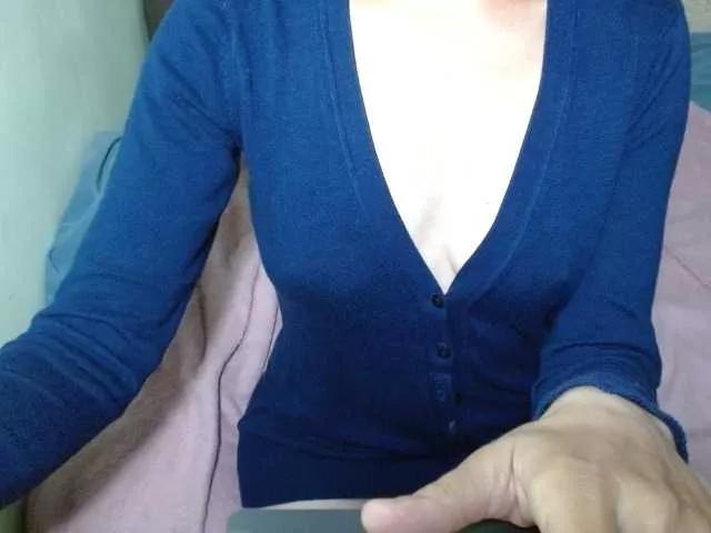 LorraineOSun on BongaCams 
