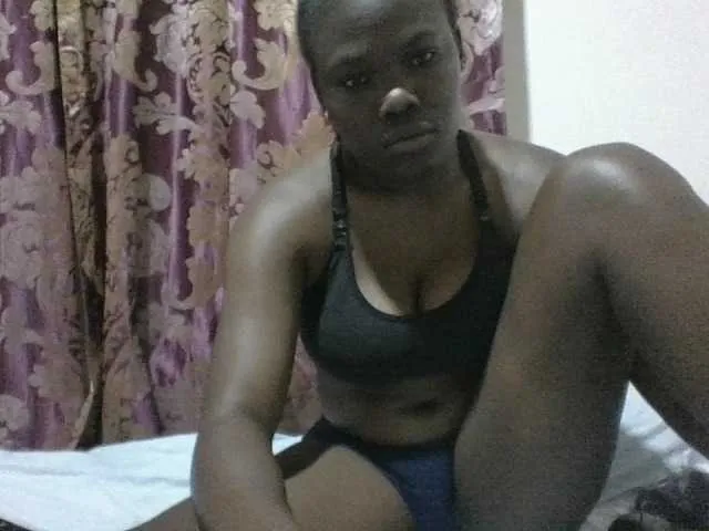 Offline lovelymeli on BongaCams