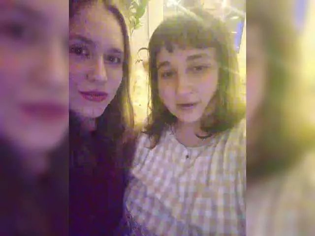 Offline Lubov95 on BongaCams