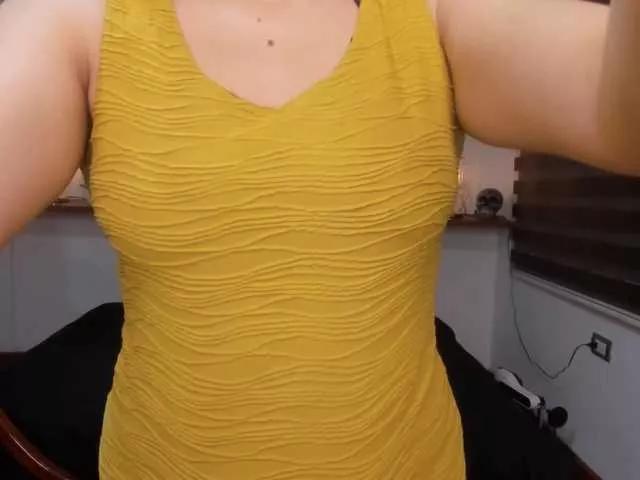 Lucero-1 on BongaCams
