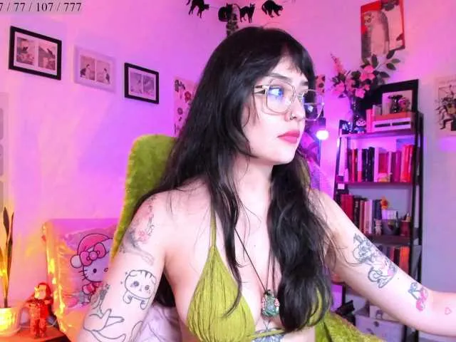 Luci--ana on BongaCams