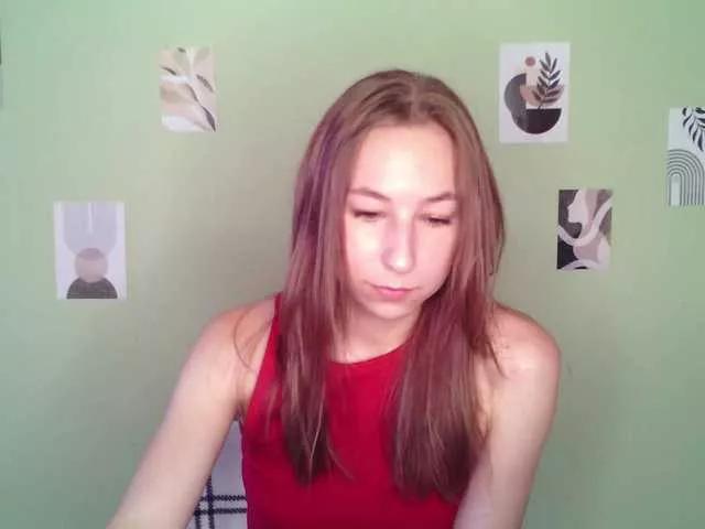 LunaBlaze on BongaCams