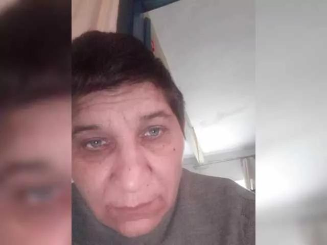 Lyolya-23 on BongaCams 