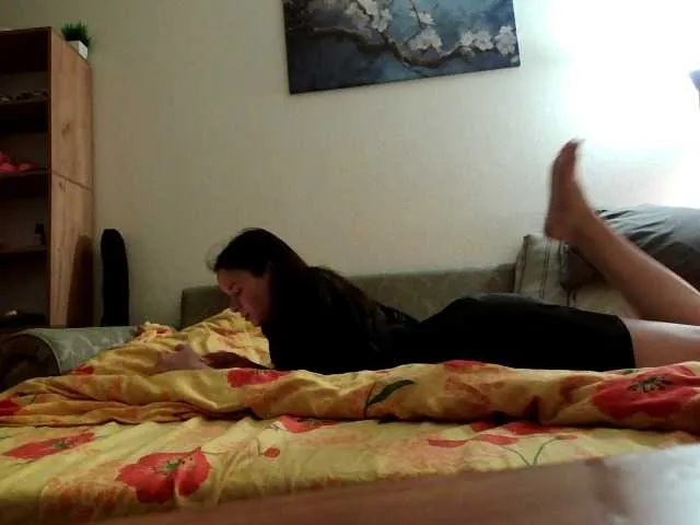 Offline Lyoublue on BongaCams