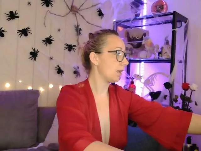 Try 38 years old Lyscoquine from BongaCams Lyscoquine from BongaCams