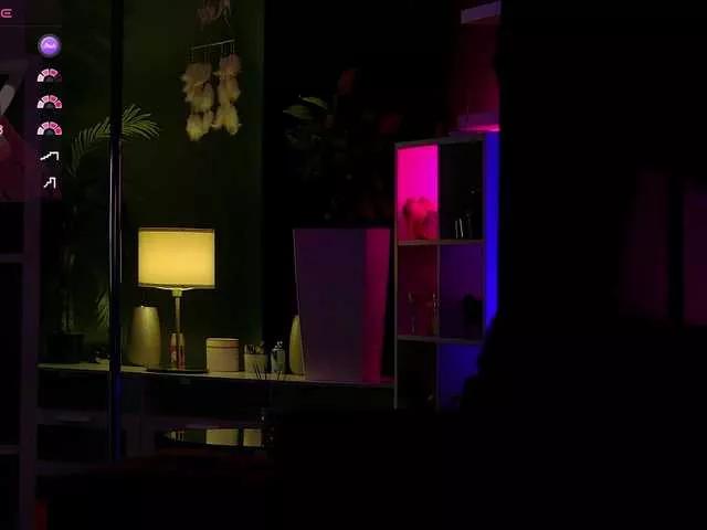MaddyHeart on BongaCams 