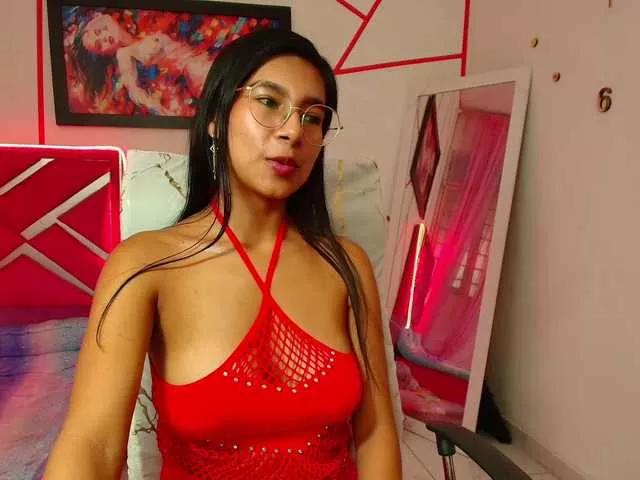 Mady29 on BongaCams 