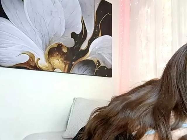 maggiebloom- on BongaCams 