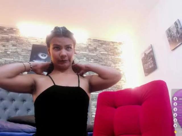 Freechat maidy-19 on BongaCams