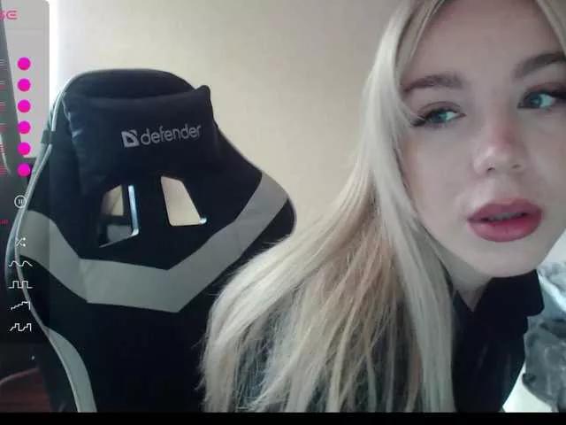 Offline maksisisia on BongaCams