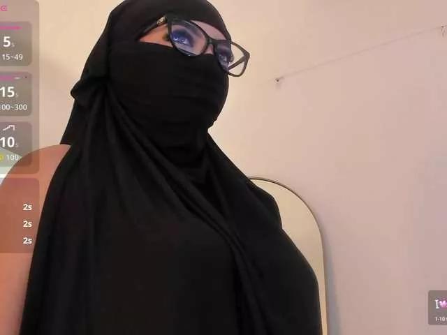 Offline malih- on BongaCams