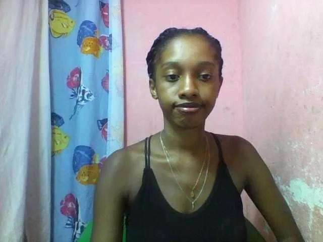 Marceliahh from BongaCams