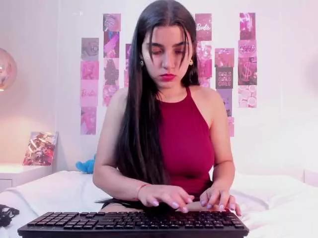 MartinaCooper on BongaCams 