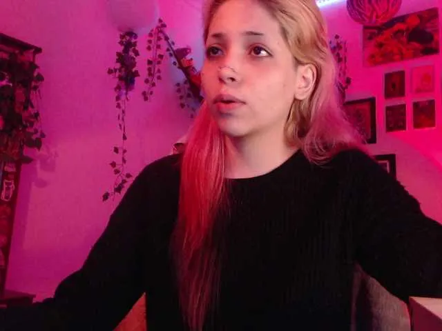 Offline MaryJannes on BongaCams