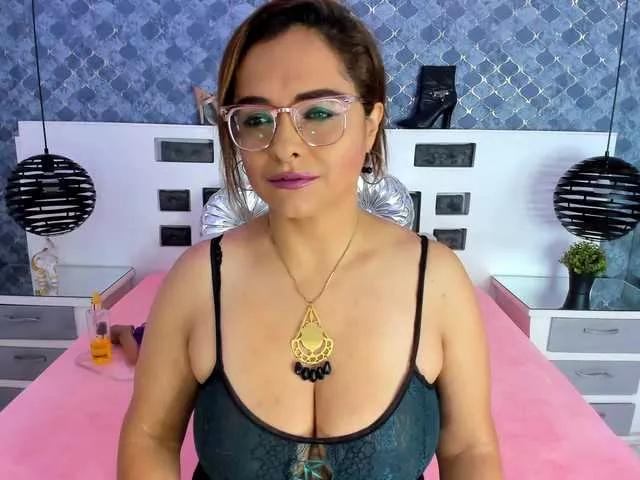 MarylinsVega on BongaCams 