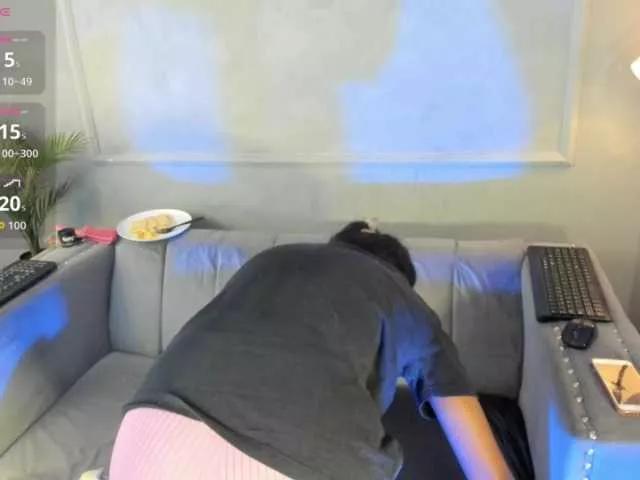 Naked Mayevanss from BongaCams Mayevanss from BongaCams