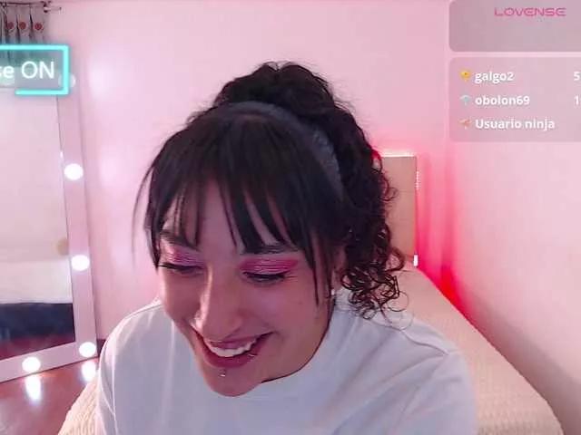 Megan-Swan on BongaCams