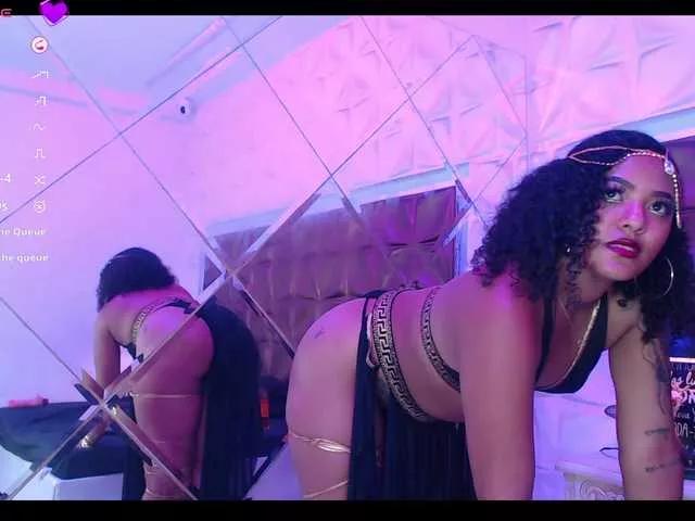 Freechat MeganLarsson on BongaCams