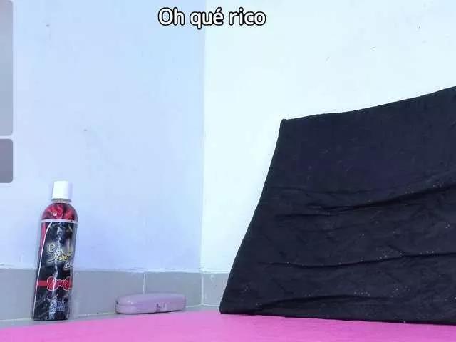 Offline Megann9 on BongaCams