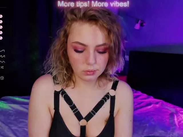 Melanie-Baker on BongaCams 