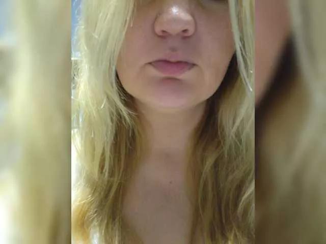 MeriBoos on BongaCams 