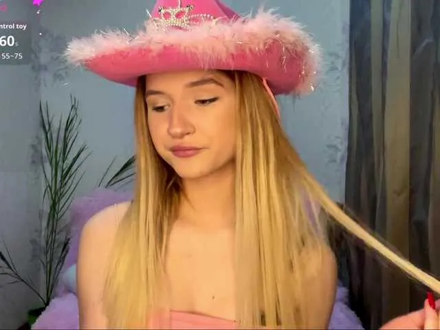 MicaFiechter on BongaCams