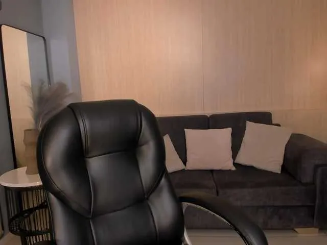 MilaColeman on BongaCams