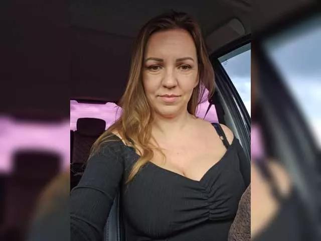 MilaSavory on BongaCams 