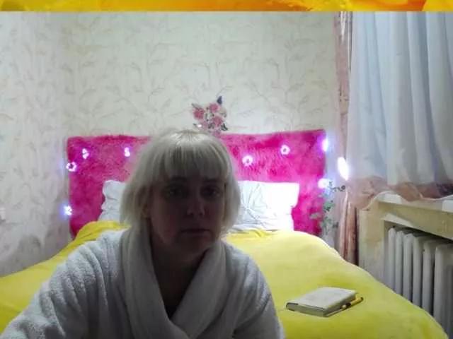 MilkMilkee on BongaCams 