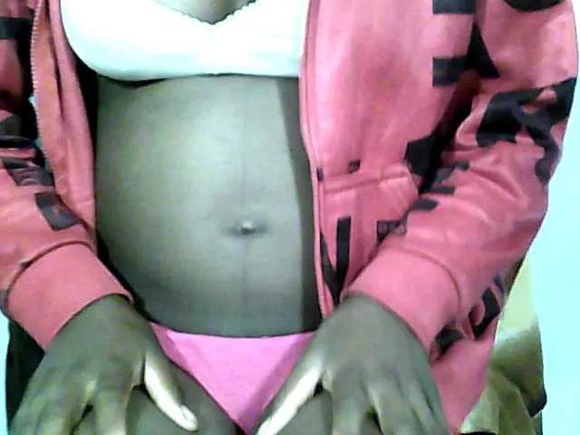 Miranah on BongaCams 