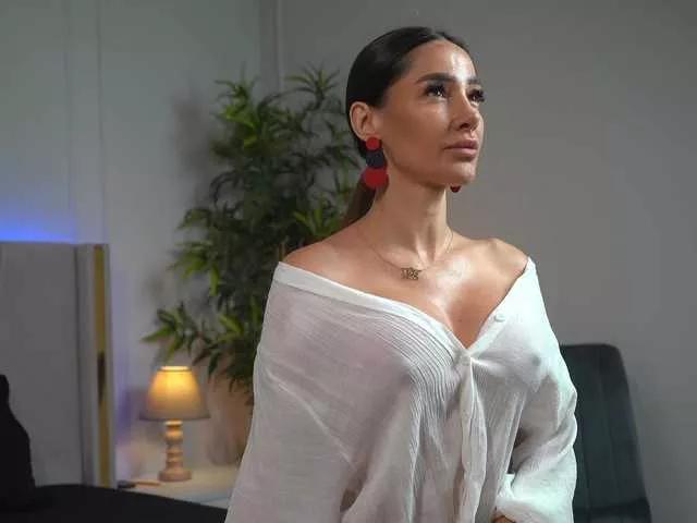 Offline MiriamFoxx on BongaCams